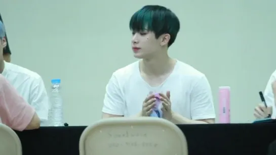 [VK][170622] Monsta X: Wonho focus @ Synnara Fansign