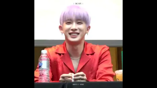 [VK][170514] Monsta X: Wonho focus @ Jongno Fansign