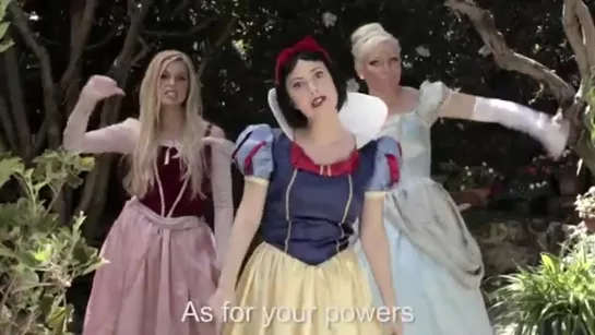 Rap Battle SNOW WHITE vs ELSA Princess Rap Battle