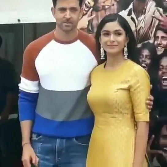 Todays promotion. @iHrithik @mrunal0801 Super30