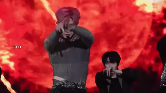 [VK][190424] MONSTA X fancam - SHOOT OUT (Wonho focus) @ The Fact Music Awards 2019