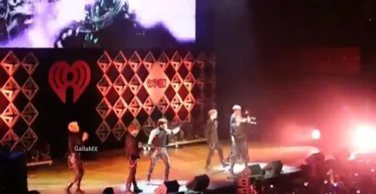 [VK][181201] MONSTA X fancam - Fallin' @ Jingle Ball in San Francisco