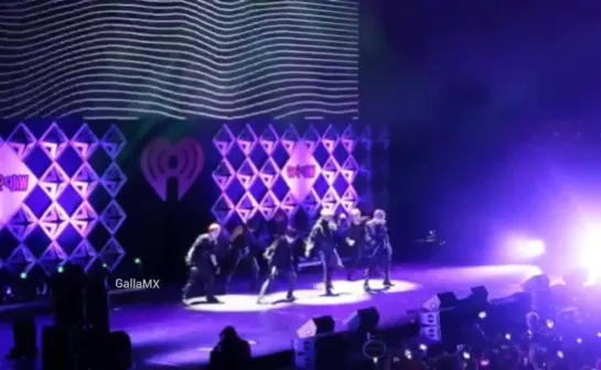 [VK][181201] MONSTA X fancam - Dramarama @ Jingle Ball in San Francisco