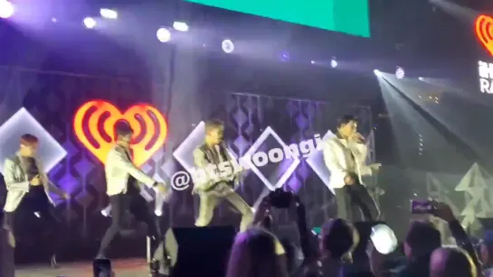 [VK][191211] MONSTA X fancam - Who Do U Love @ 2019 Jingle Ball in Philadelphia