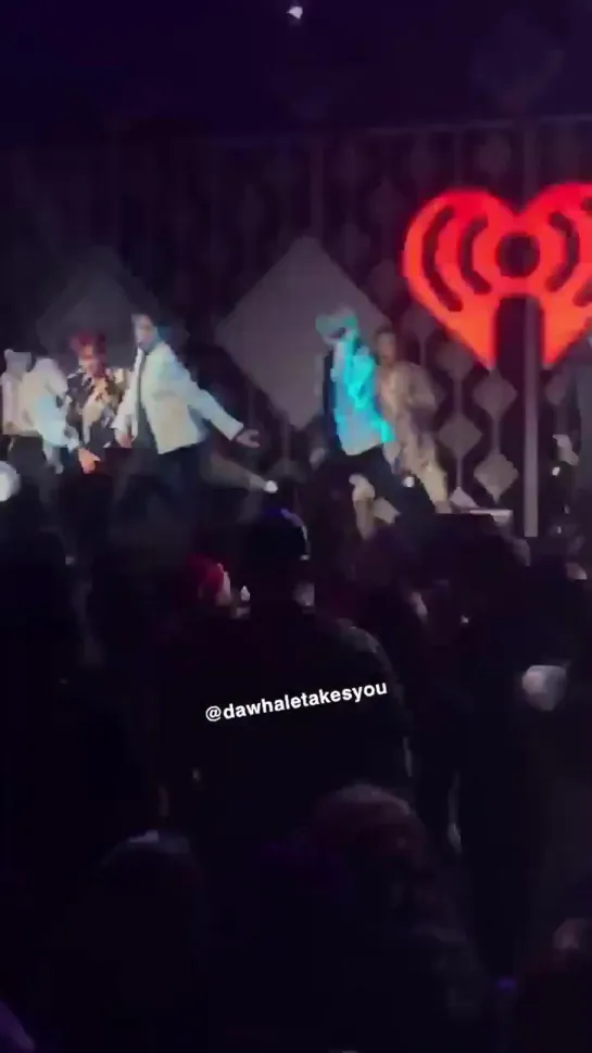 [VK][191211] MONSTA X fancam - Play It Cool @ 2019 Jingle Ball in Philadelphia