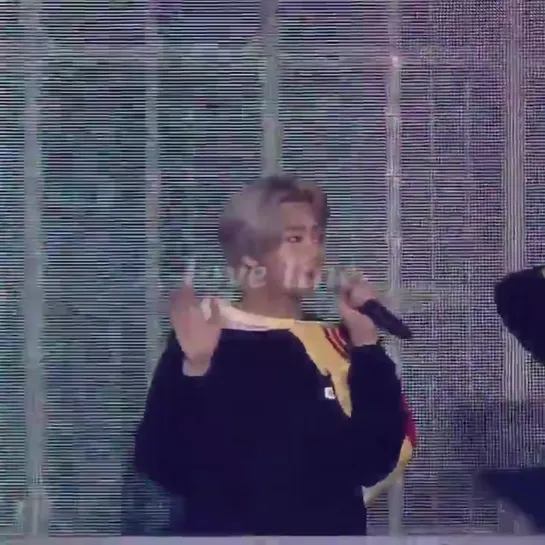 [fancam][17.12.2019] Christmas Party in Tokyo - Carry On - Ending (Hyungwon focus)