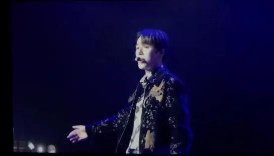 [fancam][09.12.2019]iHeartRadio 'Jingle Ball Tour' in Minneapolis - Someone’s someone (Minhyuk focus)