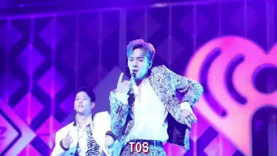 [fancam][11.12.2019]iHeartRadio 'Jingle Ball Tour' in Philadelphia - PLAY IT COOL (Shownu focus)