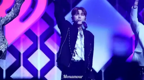 [fancam][11.12.2019]iHeartRadio 'Jingle Ball Tour' in Philadelphia - Middle of the night (Kihyun focus)