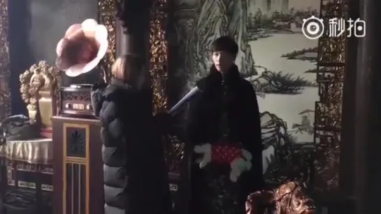 [FANCAM] 151222 LAY @ Recording webdrama «Old Nine Gate»