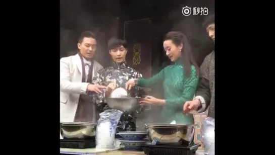 [FANCAM] 151222 LAY @ Recording webdrama «Old Nine Gate» (3)