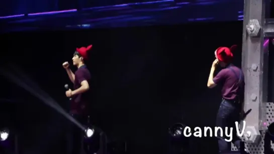 [FANCAM] 151017 EXO LAY @ EXOluXion in Guangzhou