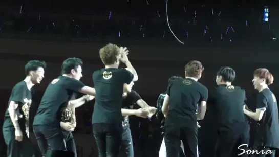 151007 Zhang Yixing Lay Birthday Fan Meet Ending