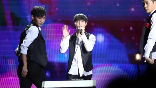 [FANCAM] 151007 LAY BIRTHDAY PARTY in SHANGHAI-美好的一天Beautiful Day