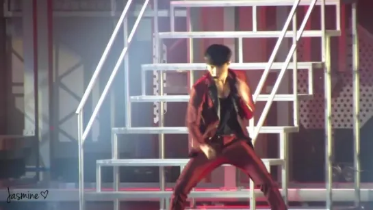 [FANCAM] 150816 Exodus Yixing focus @ EXOluXion Hong Kong