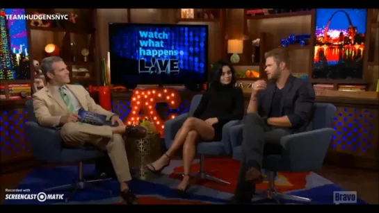 Vanessa Hudgens  Kellan Lutz share their craziest fan encounters.