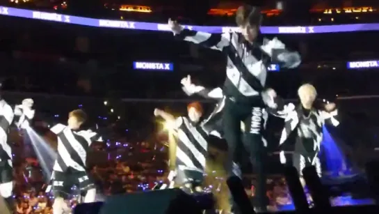 [VK] [01.08.2015] Monsta X - No Exit (KCON 2015 LA) (ResidentHepCat)