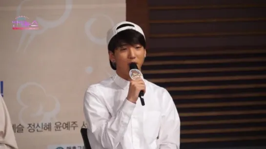 [OTHER][150317] Baro @ "Angry Mom" Press Conference