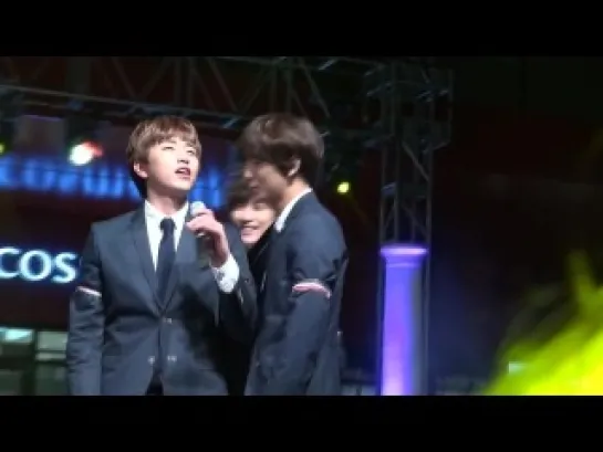 [FANCAM][141224] B1A4 Talk @ Big Star Concert in Busan