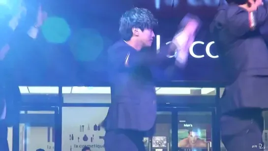 [FANCAM][141224] B1A4 - Beautiful Target @ Big Star Concert in Busan