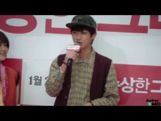 [FANCAM][140213] Jinyoung @ "Miss Granny" free hug event