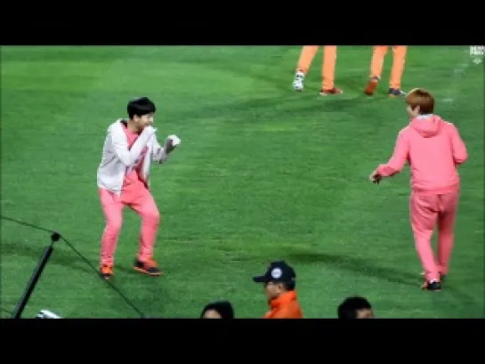 [130903] B1A4 @ Idol Sports Championship