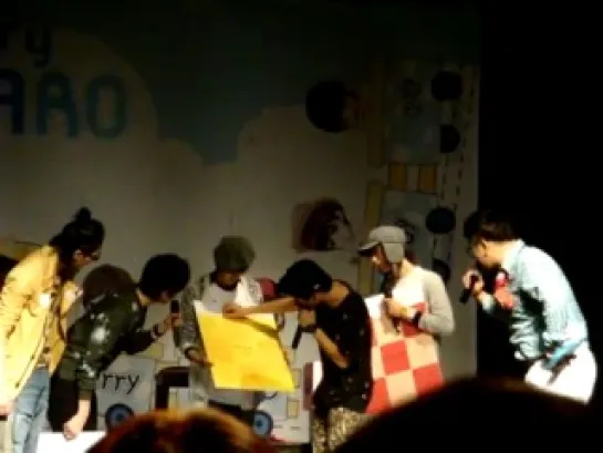 110904 MERRY BARODAY cute jinyoung&gongchan and playing game B1A4