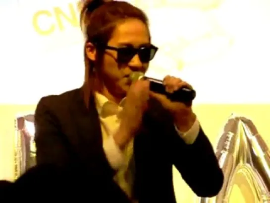 16.06.11 CNU’s birthday celebration (1)