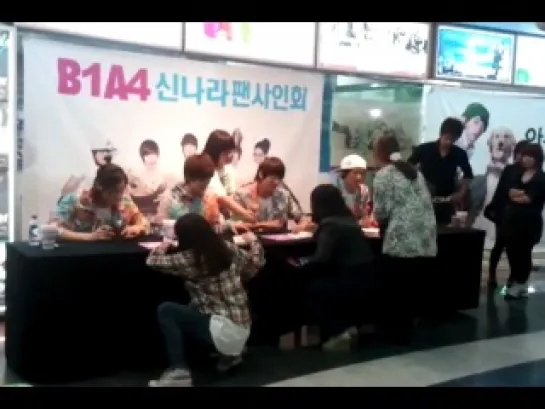 (FANCAM) 110515 B1A4 Fansign (Part 6)завершение фансаинга