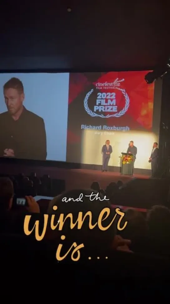 Richard gives award at Cinefest Oz 2022