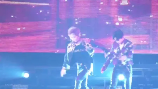 [VK] [03.09.19] [Fancam]  The 3rd World Tour "WE ARE HERE" in Osaka