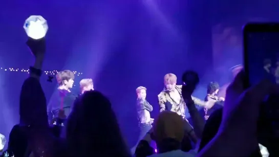 [VK][06.08.2019][Fancam] The 3rd World Tour WE ARE HERE in Chicago - Jealousy