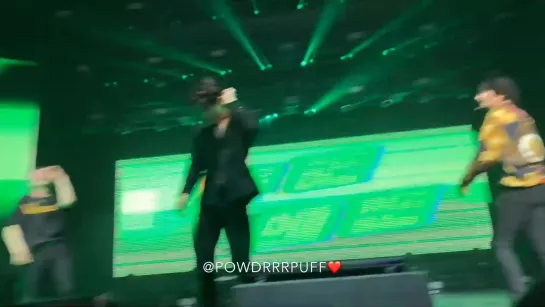 [VK][27.07.2019][Fancam] The 3rd World Tour WE ARE HERE in Houston - Fallin(2)