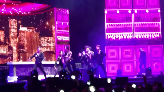 [13.07.2019][Fancam] The 3rd World Tour WE ARE HERE in Berlin - Party time