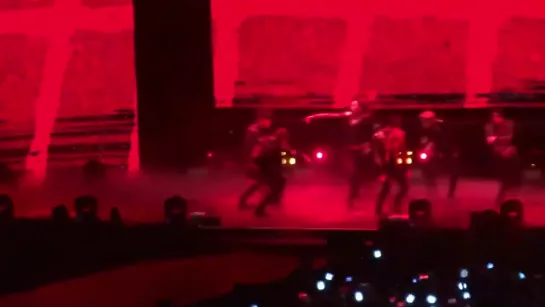 [13.07.2019][Fancam] The 3rd World Tour WE ARE HERE in Berlin - Intro + Shoot Ou