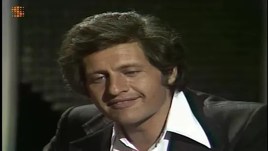 Joe Dassin - The Guitar Don't Lie