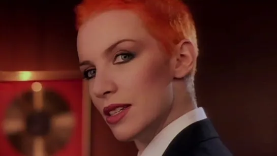 Eurythmics – Sweet Dreams (Are Made Of This)