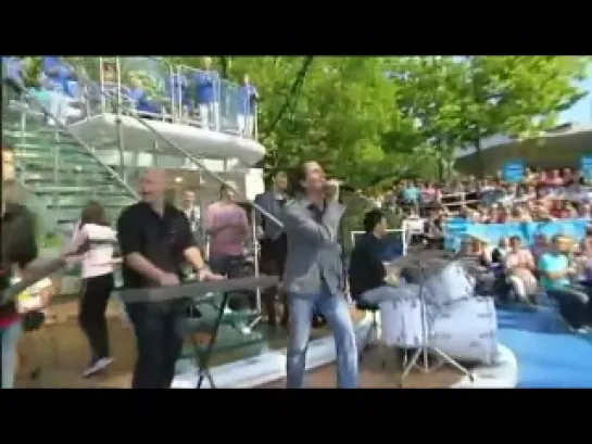 Alexander Klaws - Das ist Leben (ZDF-Fernsehgarten 2011)