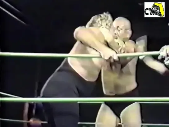 Special Challenge Match_ Eddie Graham vs Killer Khan (1979) (Championship Wrestl