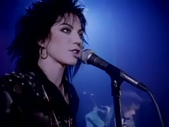 Joan Jett    ..