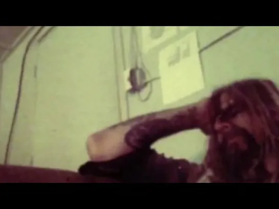 Rob Zombie - We're An American Band..