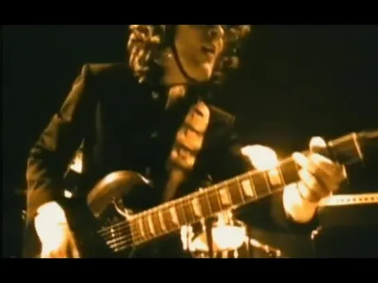 ACDC - Dirty Deeds Done Dirt Cheap (Brian Johnson) (2009) (Official Video)