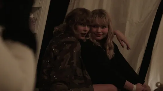 Taylor Swift - reputation Secret Sessions Featuring New Years Day Performance