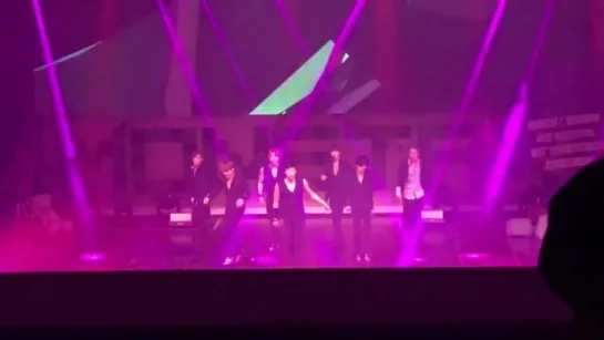 [VK][180121] MONSTA X fancam - Mirotic @ Fan-Con with Monbebe