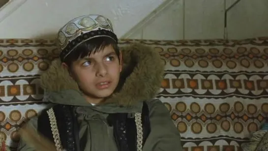 Восток есть Восток / East Is East (1999 Великобритания) драма, комедия дети в кино