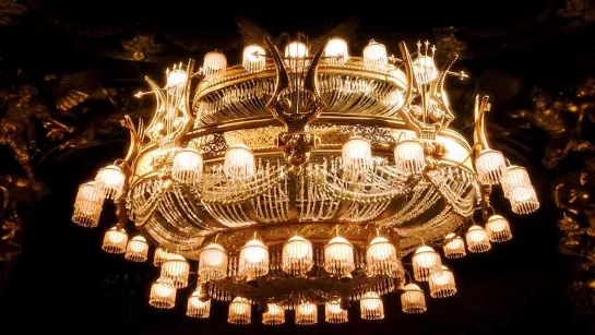 The Chandelier Rises Again