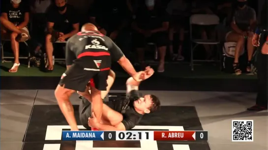 Roberto Cyborg Abreu vs Arnaldo  - Kumite 4