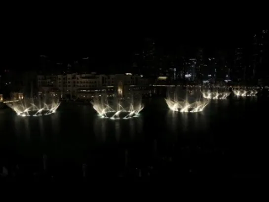 The Dubai Fountain - Celine Dion and Andrea Bocelli - The Prayer