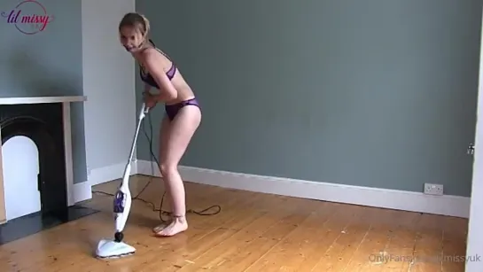 Lil Missy UK - Mopping the floor while all cuffed up