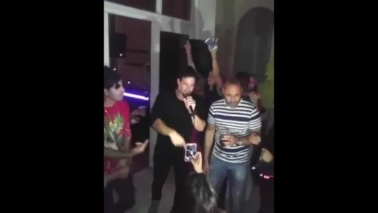 Fiesta cumpleaños @willevy #WilliamLevy (video 30)